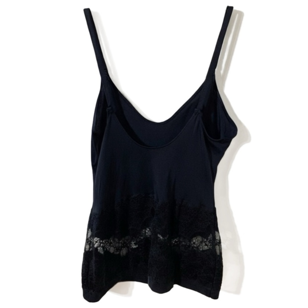 Cotton Club Rounded V-Neck Semi Sheer Lace Hem Camisole Skinny Straps Black ⬛️